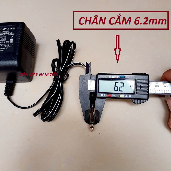 Sạc 3 chân bình acquy xe máy 12v bình bơm phun tưới cây có đèn báo sạc đầy bình