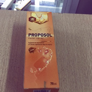 Xịt mũi muối biển keo ong PROPOSOL 70 ml cho người lớn