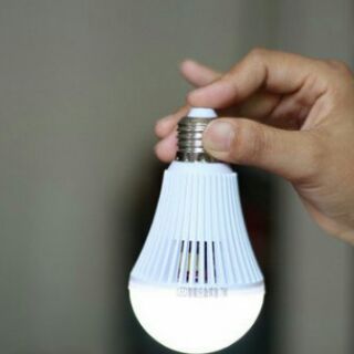BÓNG ĐÈN LED CẢM ỨNG PHÁT SÁNG 12W