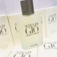 Nước hoa Acqua Di Giò Armani, hương thơm tinh khiết hiện đại, trẻ trung.