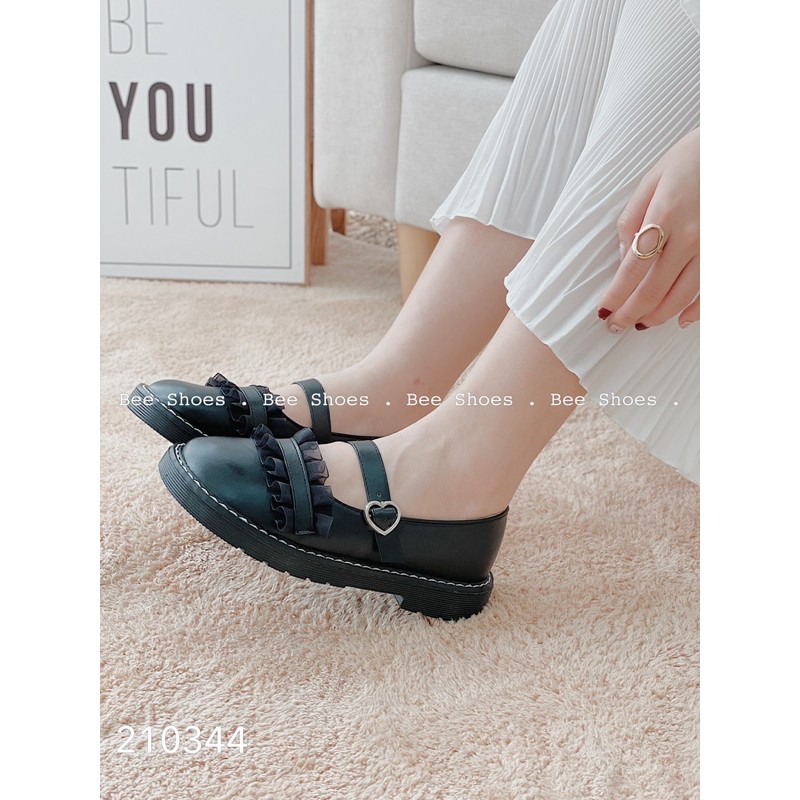 BEESHOES - GIÀY MOKA NỮ MŨI TRÒN QUAI NGANG TIM - GIÀY MOKA NỮ MŨI TRÒN QUAI NGANG TIM ĐẾ BỆT SẴN MÀU ĐEN 210344