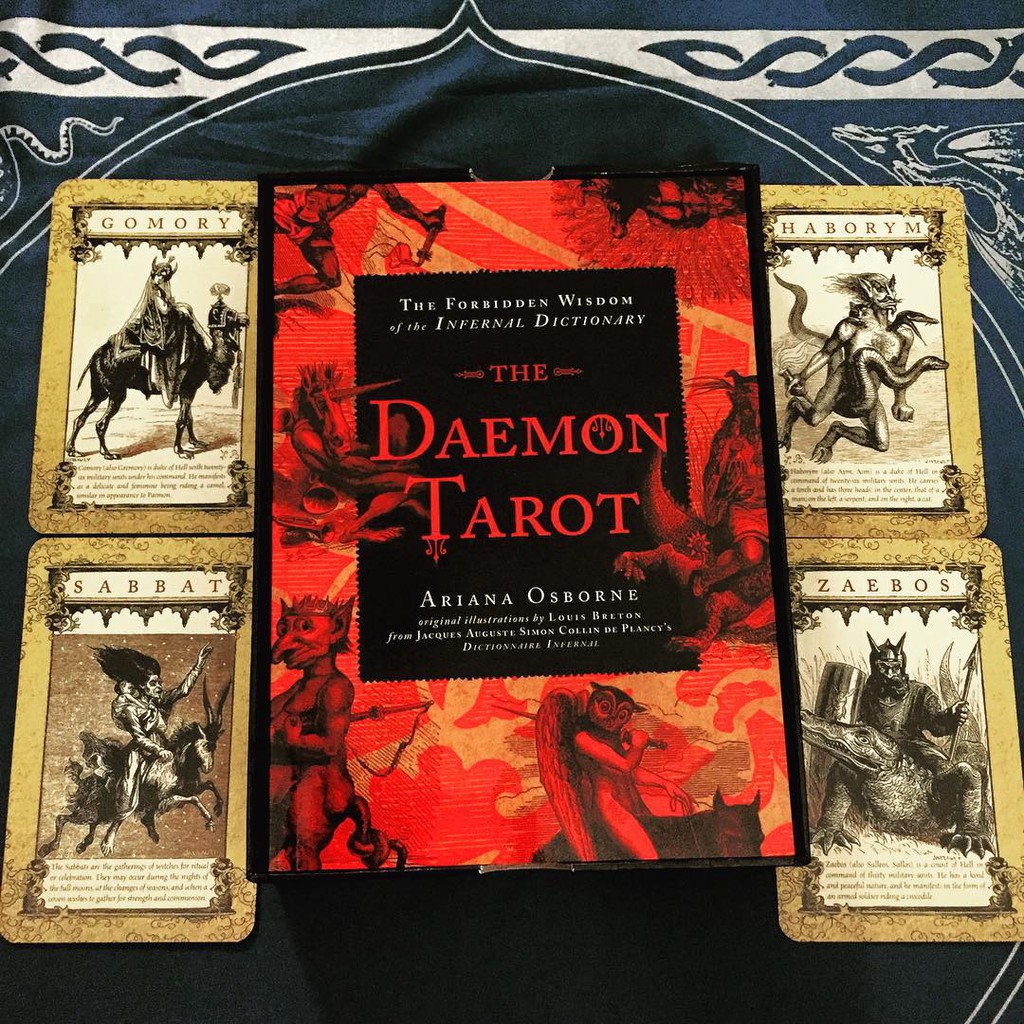 Bộ bài The Daemon Tarot Kit