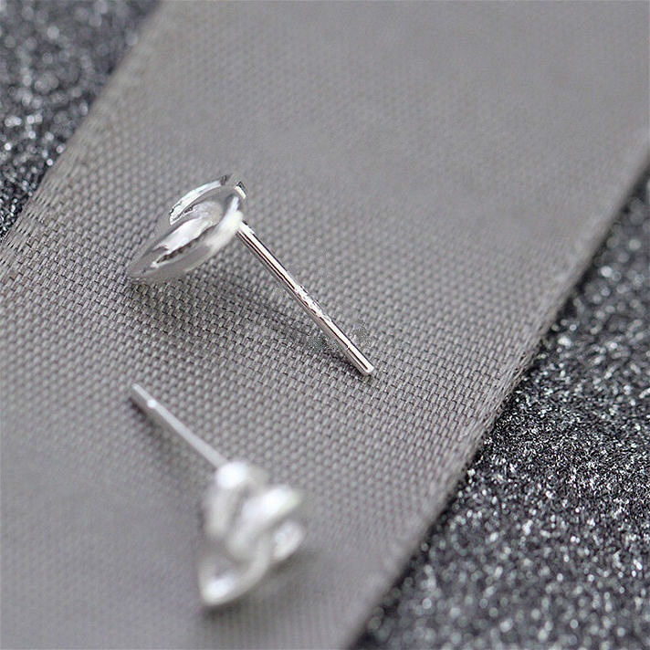 Hoa Tai Hình Trái Tim Thiết Kế Đơn Giản Cho Nữ