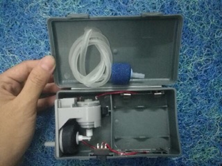 Máy sủi oxy VIPVS - 960 sử dụng pin ( Tặng kèm dây oxi và viên sủi oxi )