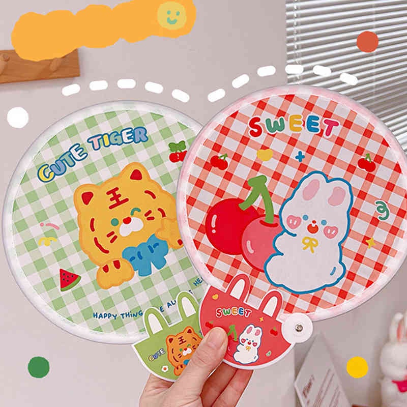 Quạt Xếp Cầm Tay Hình Tròn Họa Tiết Hoạt Hình Dễ Thương Trang Trí Tiệc Cưới