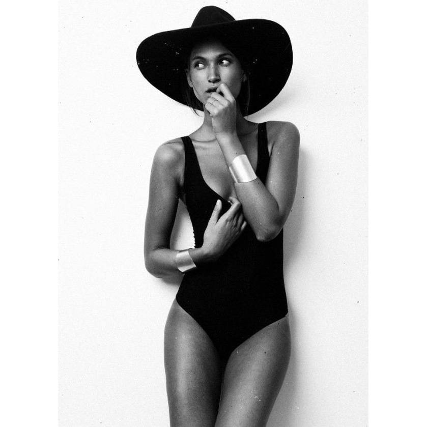 Bộ đồ tắm một mảnh màu trơn thời trang biển quyến rũ cho nữ | BigBuy360 - bigbuy360.vn