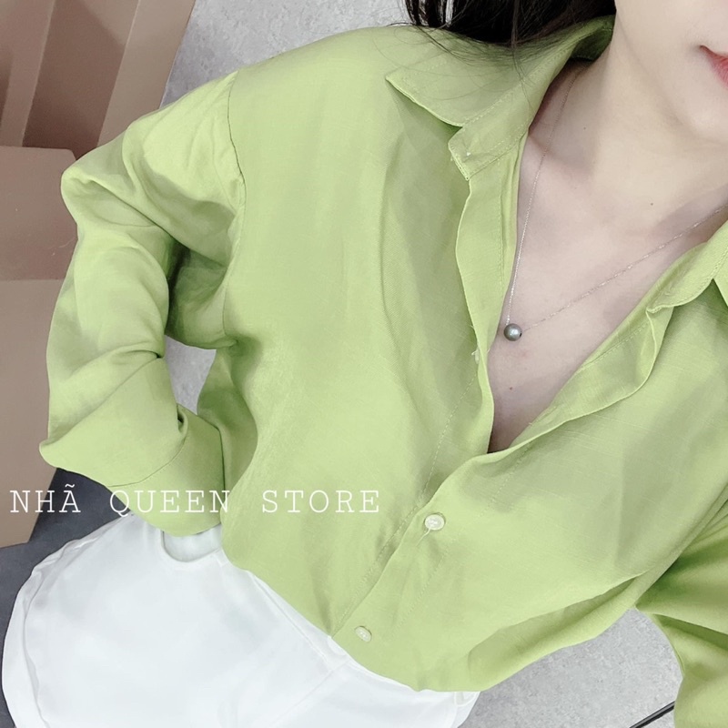 Set áo sơmi lụa xanh kèm quần sort MT