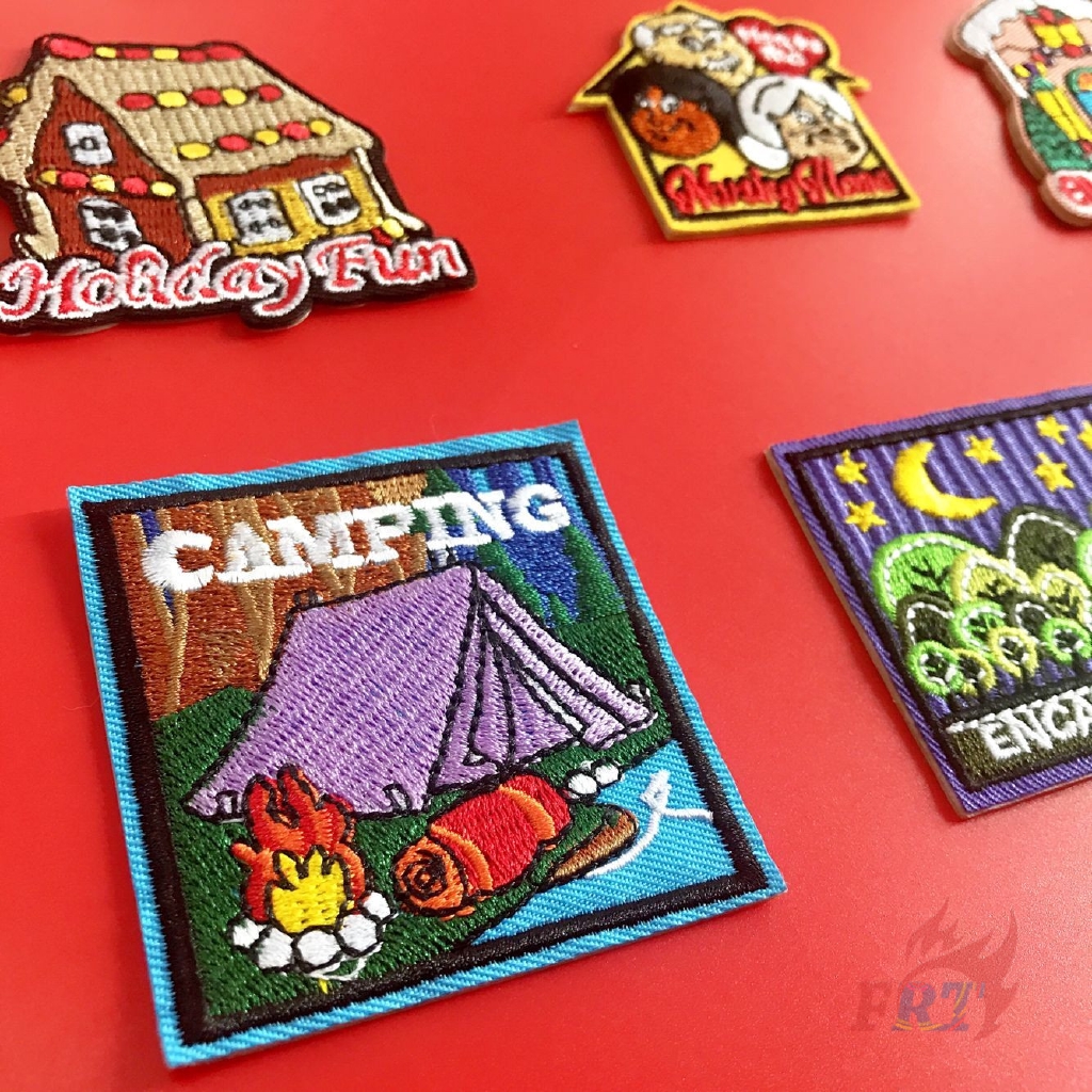 ☸ Miếng Dán Tự Dính Trang Trí Nhà Cửa ☸ 1 Sticker Ủi Thêu Hình Huy Hiệu