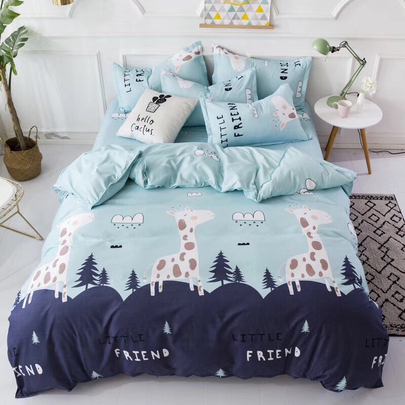 Trọn Bộ Chăn Ga Gối Cotton Poly Nhập Khẩu-Hươu Cao Cổ Nền Xanh