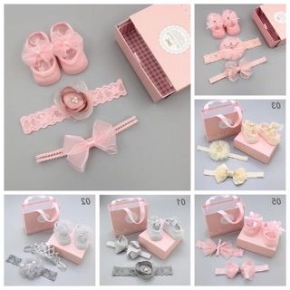 Set tất kèm băng đô cho bé sơ sinh