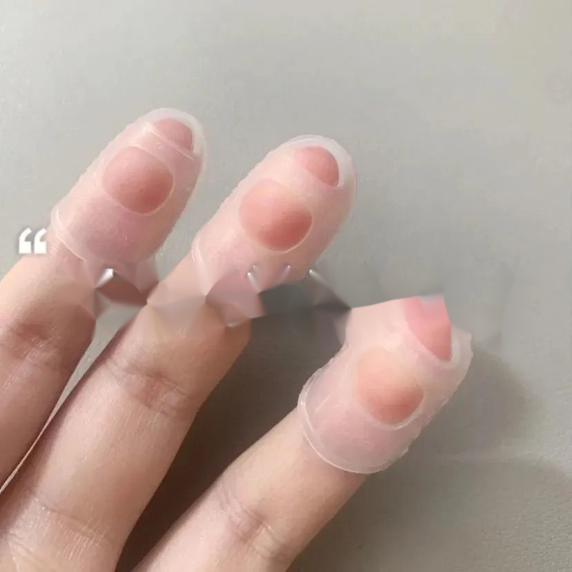 Bọc móng tay chống cắn bằng silicon trong suốt tiện lợi bảo vệ móng tay cổ trang bảo vệ ngón tay băng quấn ngón tay