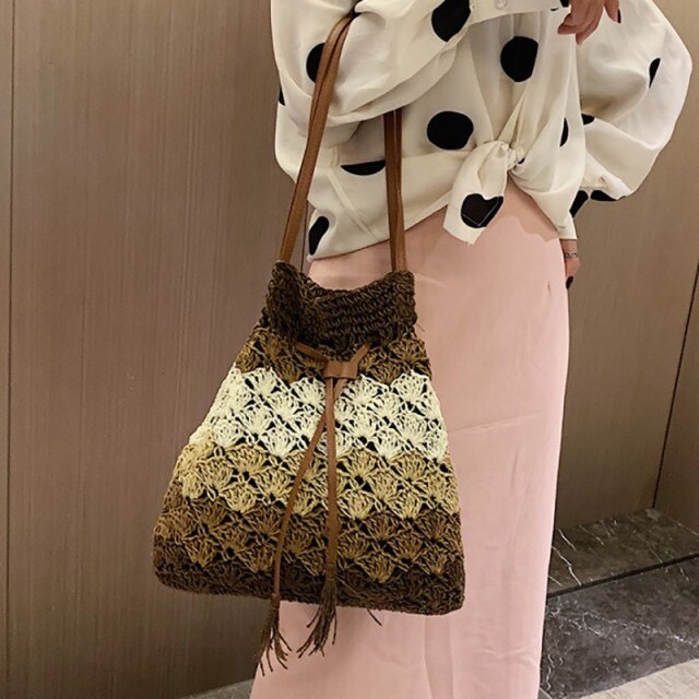 Túi cói Bucket đeo vai - dây rút - sọc ngang  nhiều màu - phong cách Boho