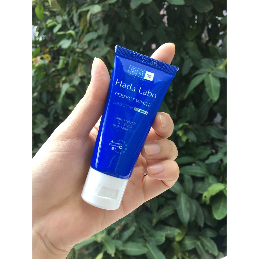 Sữa rửa mặt Hada labo