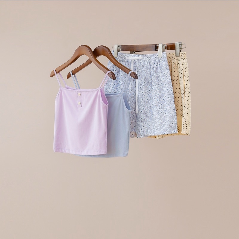 Bộ đồ mặc nhà MOMOJAMA áo hai dây cotton và quần đùi lụa cát hoạ tiết size 40-70kg