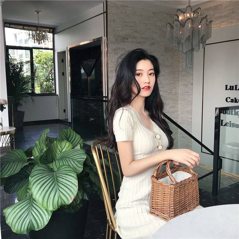 Đầm Nữ Tay Ngắn Cổ Chữ V Thời Trang Quyến Rũ | BigBuy360 - bigbuy360.vn