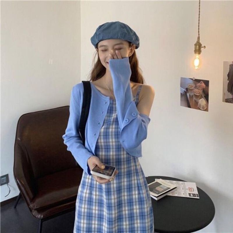 pass Set váy 2 dây xanh kẻ áo len croptop xanh