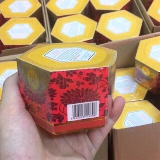 Kem dưỡng da nhật bản