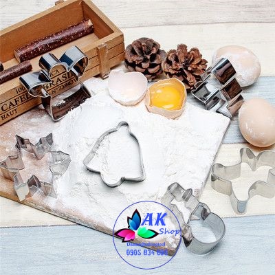 SET 6 KHUÔN CUTTER GIÁNG SINH INOX / 2602.250