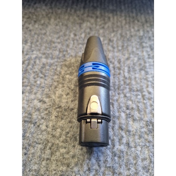 Jack Canon viền xanh chân đồng