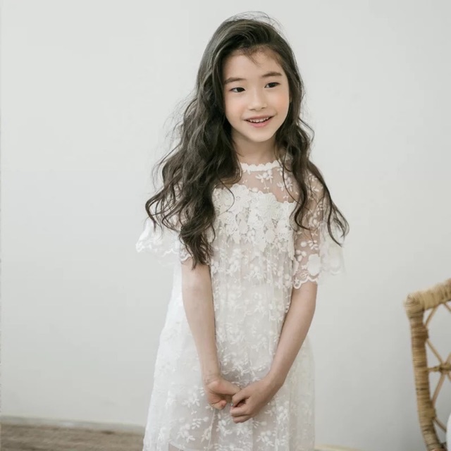 Váy voan sang chảnh cho bé