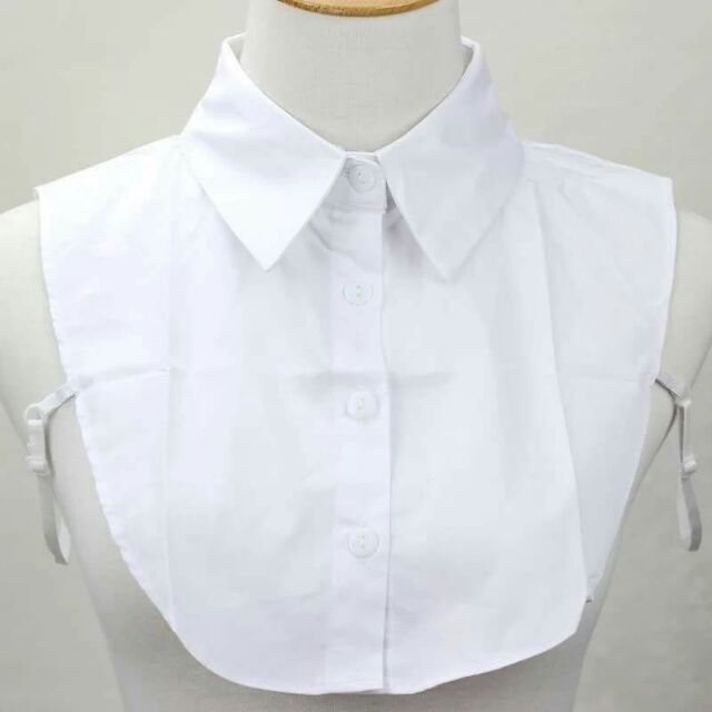 Cổ áo rời mặc trong áo len