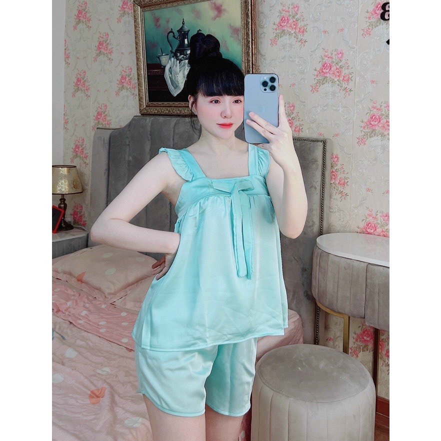 Set áo 2 dây bản to quần đùi xẻ lụa satin mềm mại