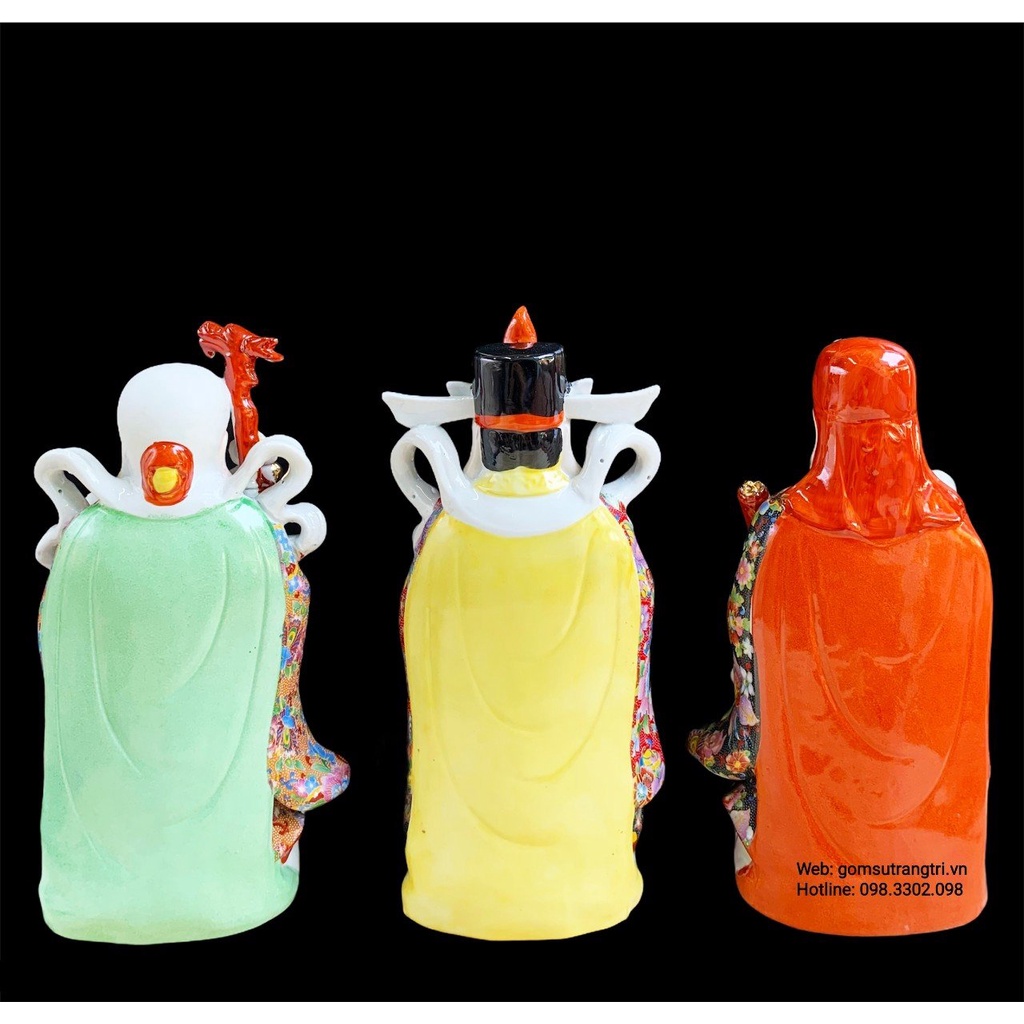 Bộ Tượng Tam Đa Phúc Lộc Thọ - có kích thước nhỏ gọn và tạo hình đẹp mắt nên rất phù hợp để trưng bày trong nhà, ngoài