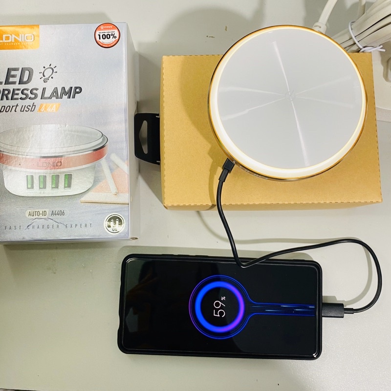 Củ Sạc 4 cổng LDNIO LED 4.4A kiêm đèn ngủ hỗ trợ sạc nhanh 22w max