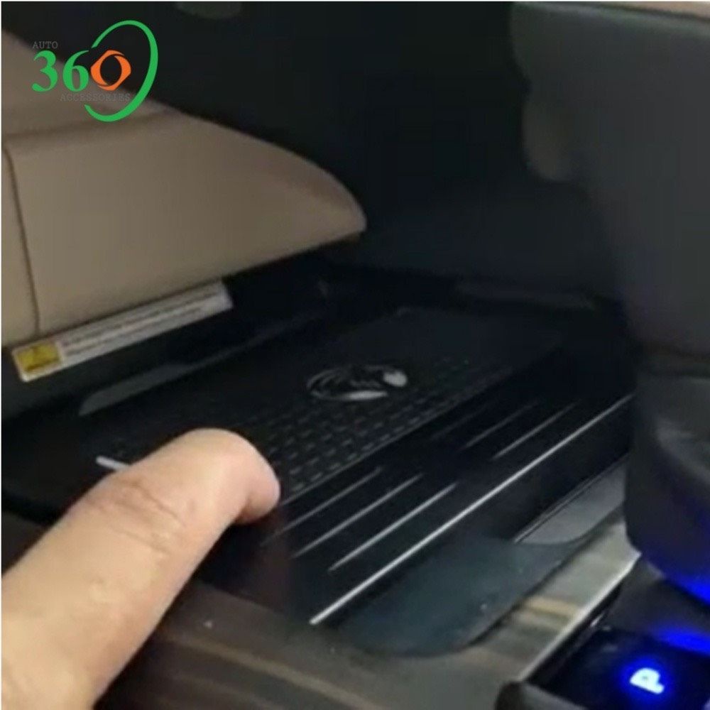 Đế sạc không dây, dock sạc không dây Blaupunkt dành cho Toyota Camry 2019-2021