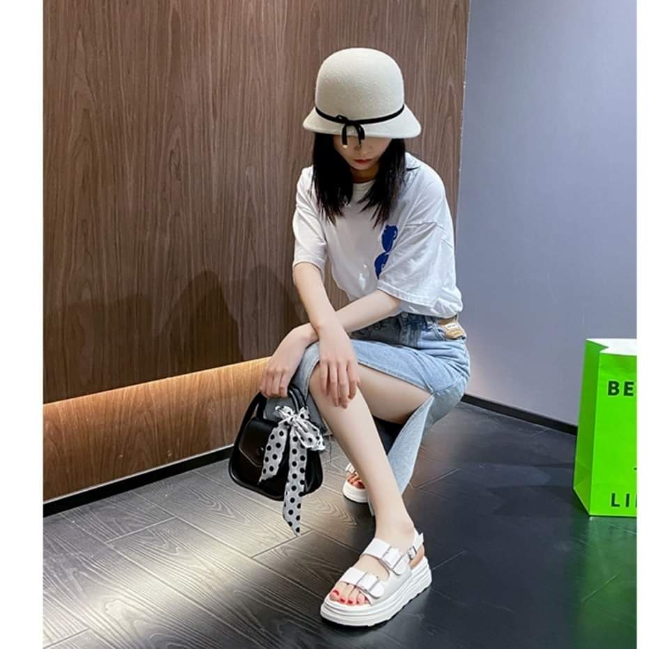 Giày sandal nữ đi học quai hậu đế bánh mì 2 quai khóa ngang basic bền êm hình chụp thật-BM04