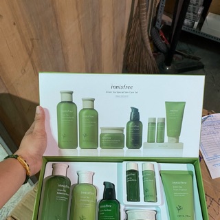 Sale 39% Bộ Dưỡng Da Innisfree Green tea Set 7( tặng 3 cây bút chì )