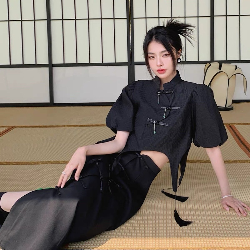 Áo croptop cổ trang