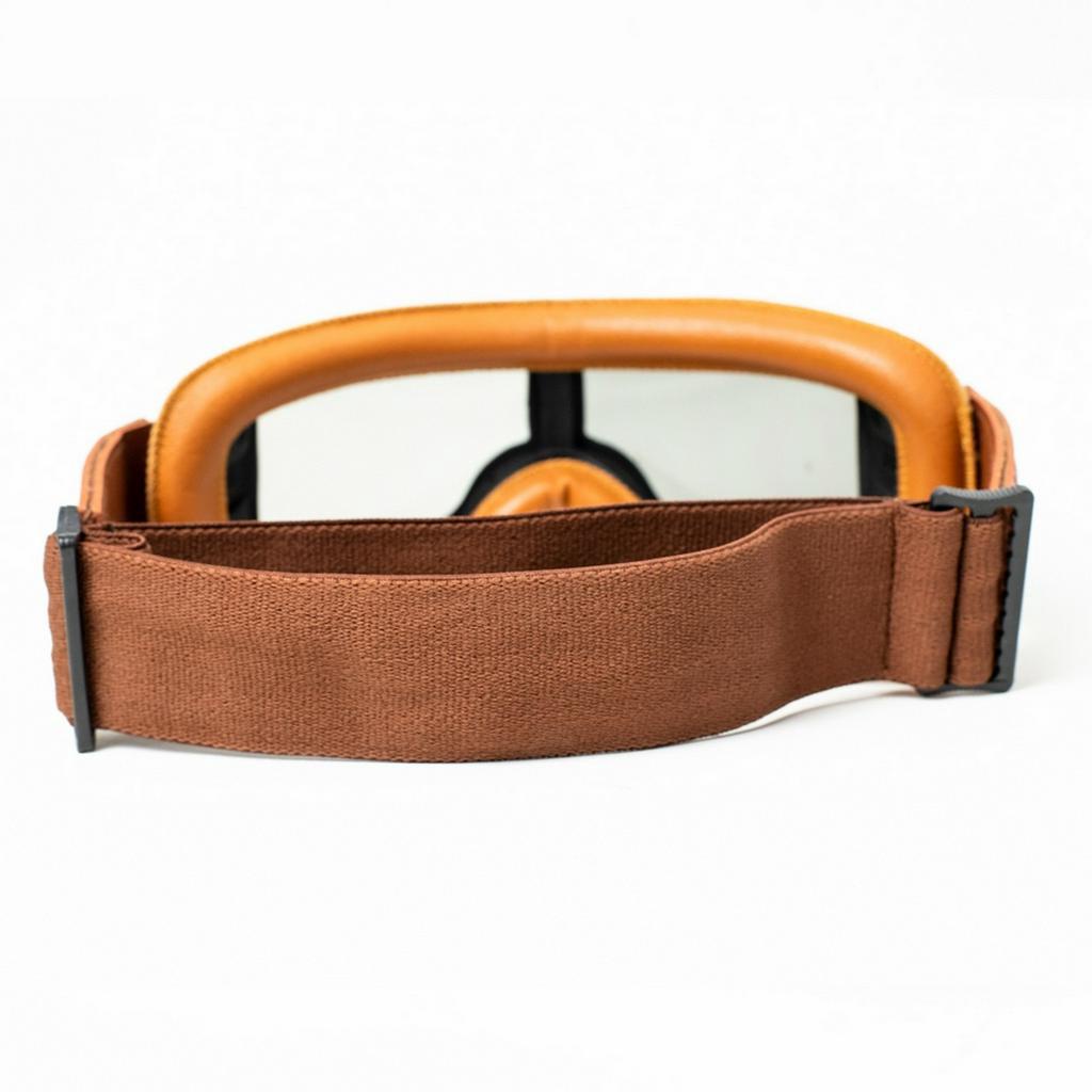 Kính Dây Gẵn Mũ Bảo Hiểm BULLDOG B9