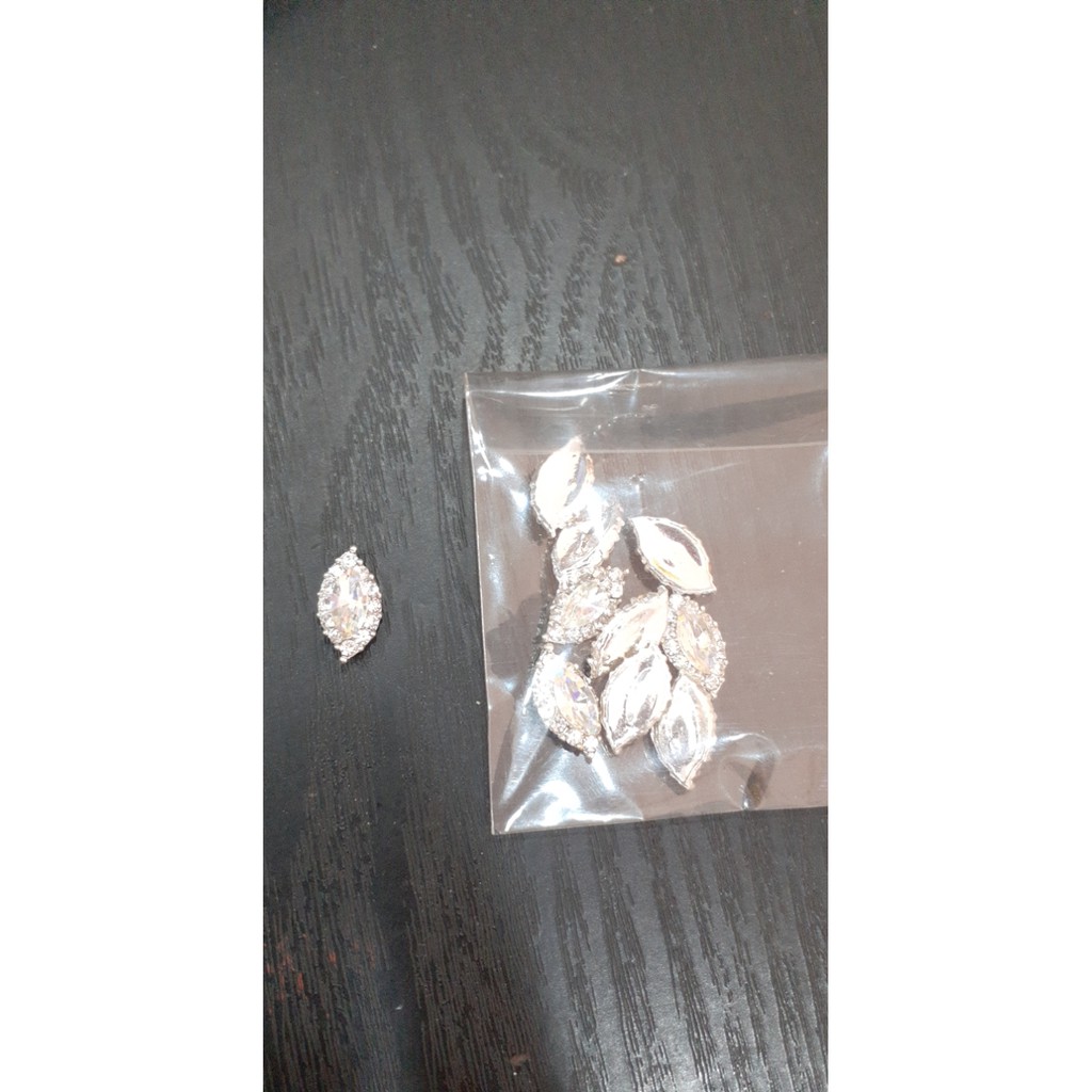 Đá khối đính móng