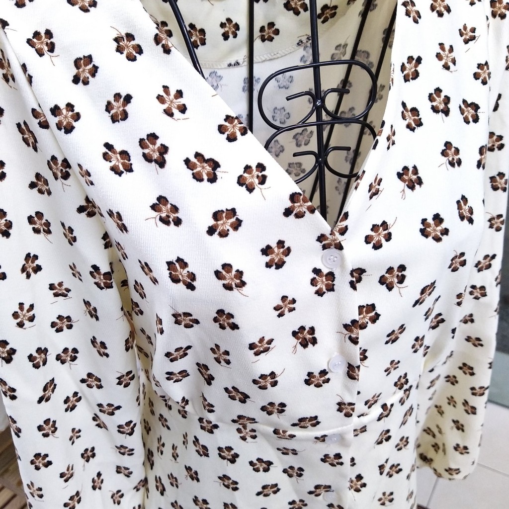 Váy nhung tăm họa tiết hoa phượng vỹ nâu | BigBuy360 - bigbuy360.vn