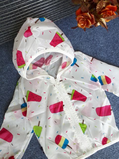 Áo khoác dù mỏng, nhẹ cho bé trai và bé gái