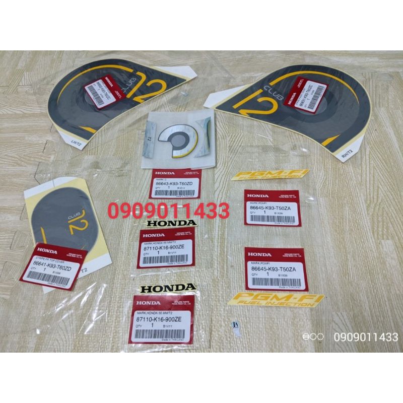 Tem Scoopy Club12_2018 màu Bạc nhám