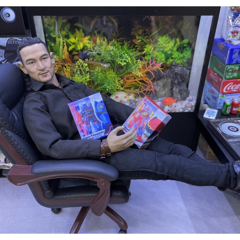 Mô hình hộp iron man, siêu nhân