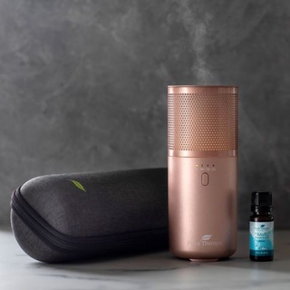 Bộ máy xông tinh dầu di động plant therapy + tinh dầu travel diffuser - máy dung tích 50ml + tinh dầu 10ml