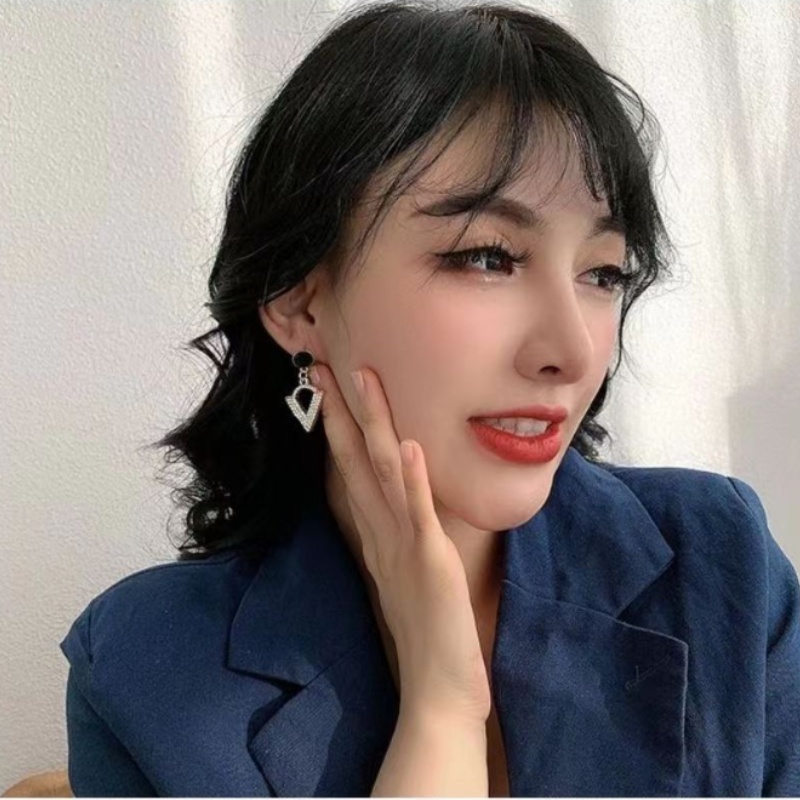 Bông Tai Đính Đá Phong Cách Hàn Quốc Xinh Xắn Cho Nữ