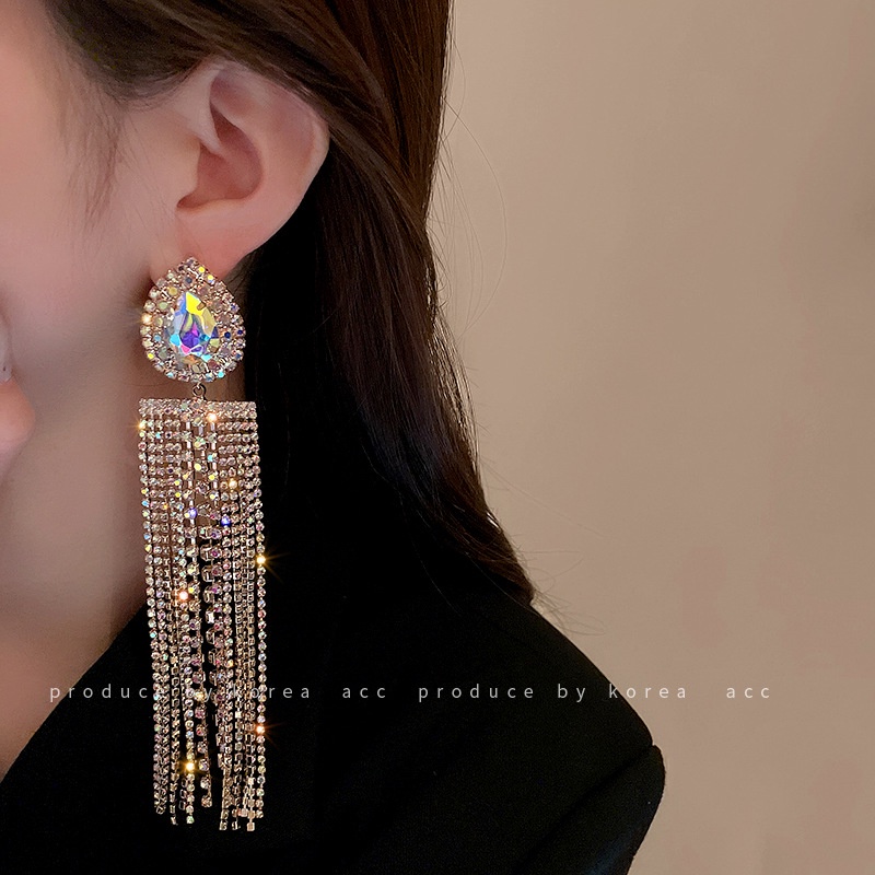 Bông Tai Nữ Đính Đá Thời Trang Sang Trọng