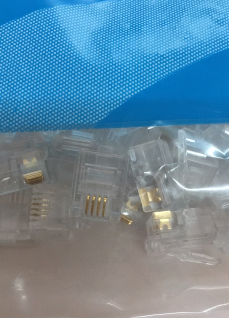 Hạt điện thoại RJ11 AMP Commscope chuẩn bao giá