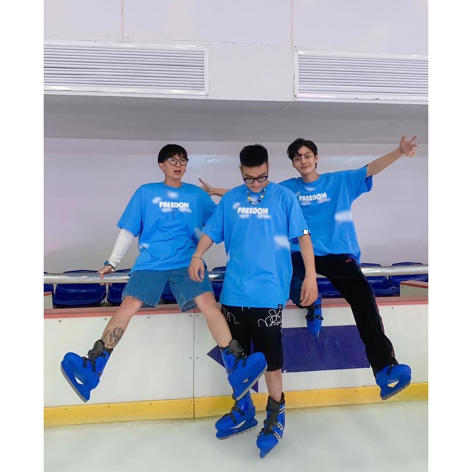 [Mã SKAMCLU7 giảm 10% Tối Đa 50K đơn 0Đ] Áo thun uncover BẦU TRỜI freedom full tag | BigBuy360 - bigbuy360.vn