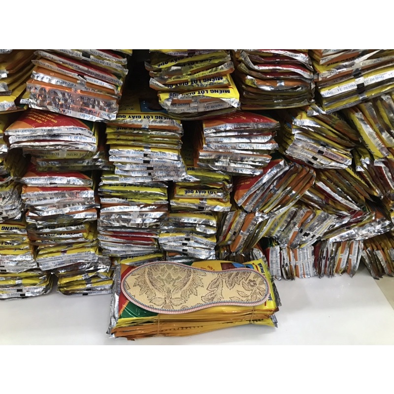 Lót giày hương quế 4 lớp giá rẽ, Vụ Dương , khử mùi hôi chân hiệu quả, đủ size từ 39 - 43