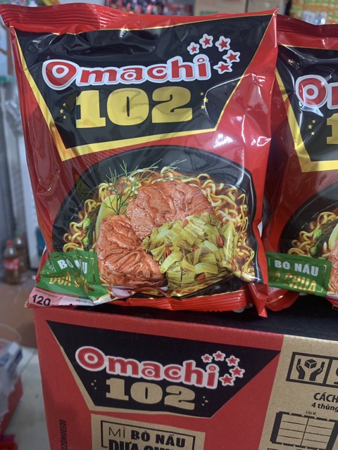 THÙNG MÌ BÒ NẤU DƯA OMACHI CÓ 102 30 gói 120g | BigBuy360 - bigbuy360.vn