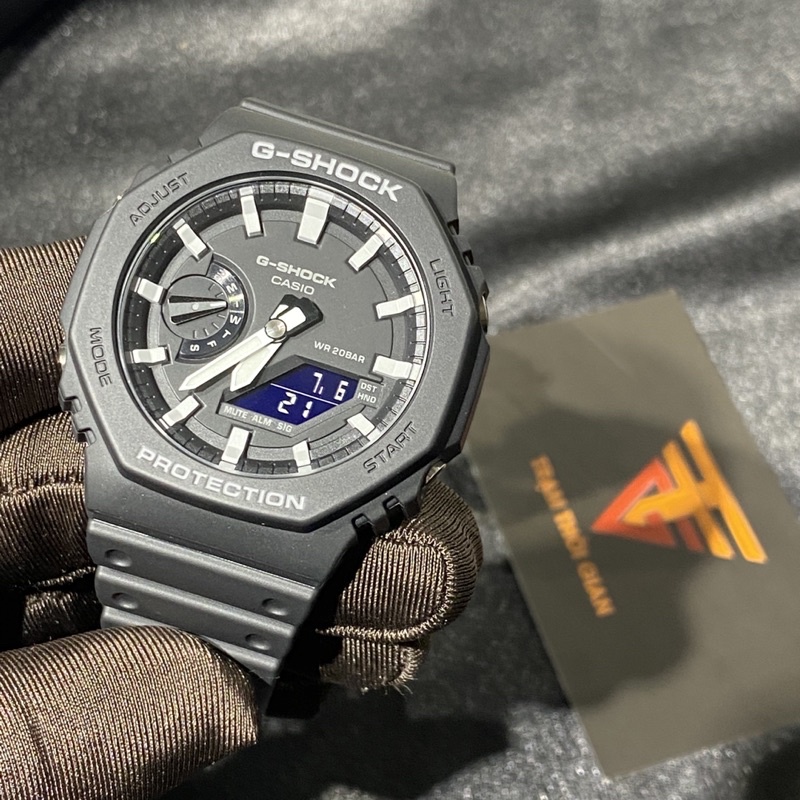 Đồng hồ nam Casio G-shock GA-2100-1A- Kích thước vỏ : 48,5×45,4×11,8mm