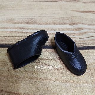 Bộ đôi giày cho búp bê Ken