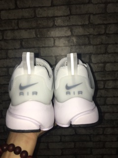 Giày presto white