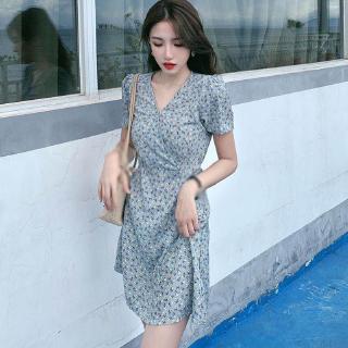 Đầm Tay Ngắn Cổ Chữ V Họa Tiết Hoa Xinh Xắn Phong Cách Hàn Quốc