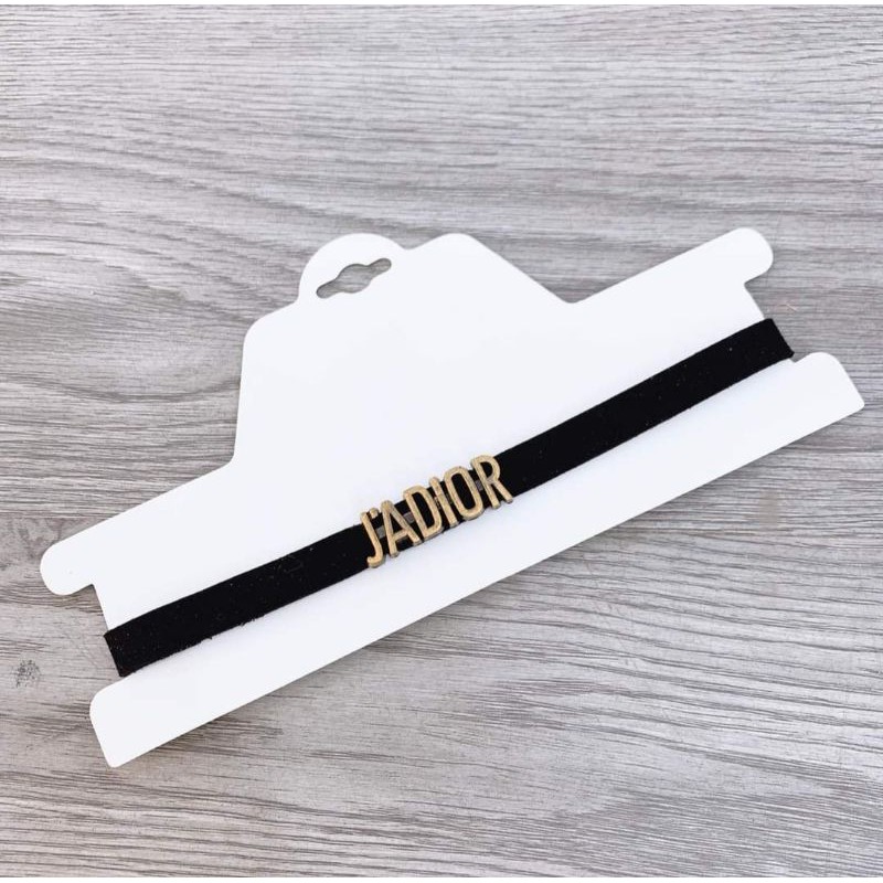 CHOCKER JADIOR TRƠN